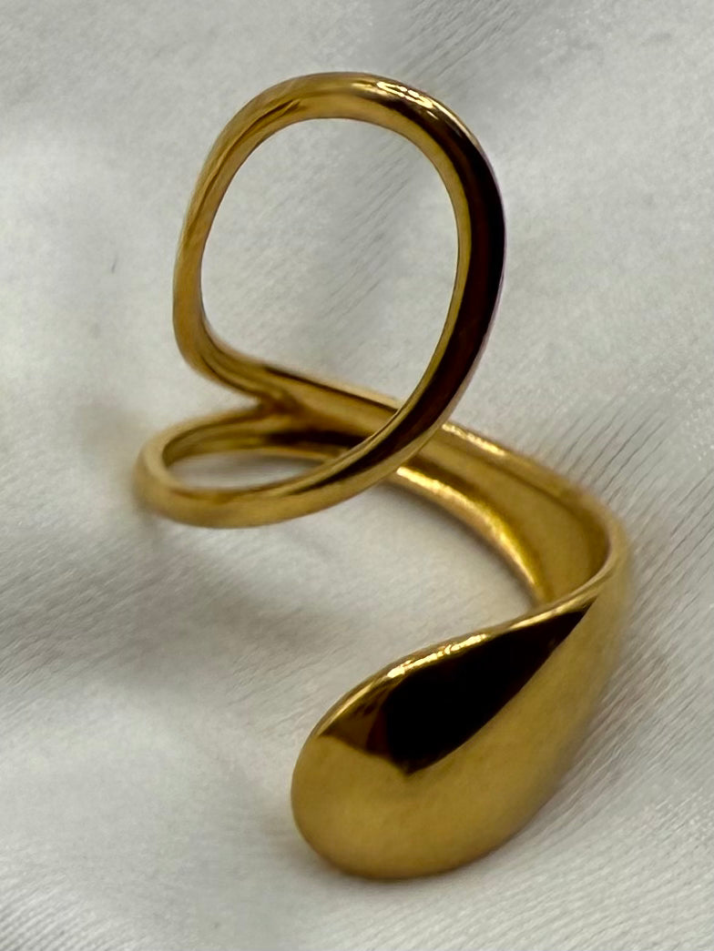 Gold Ring 147